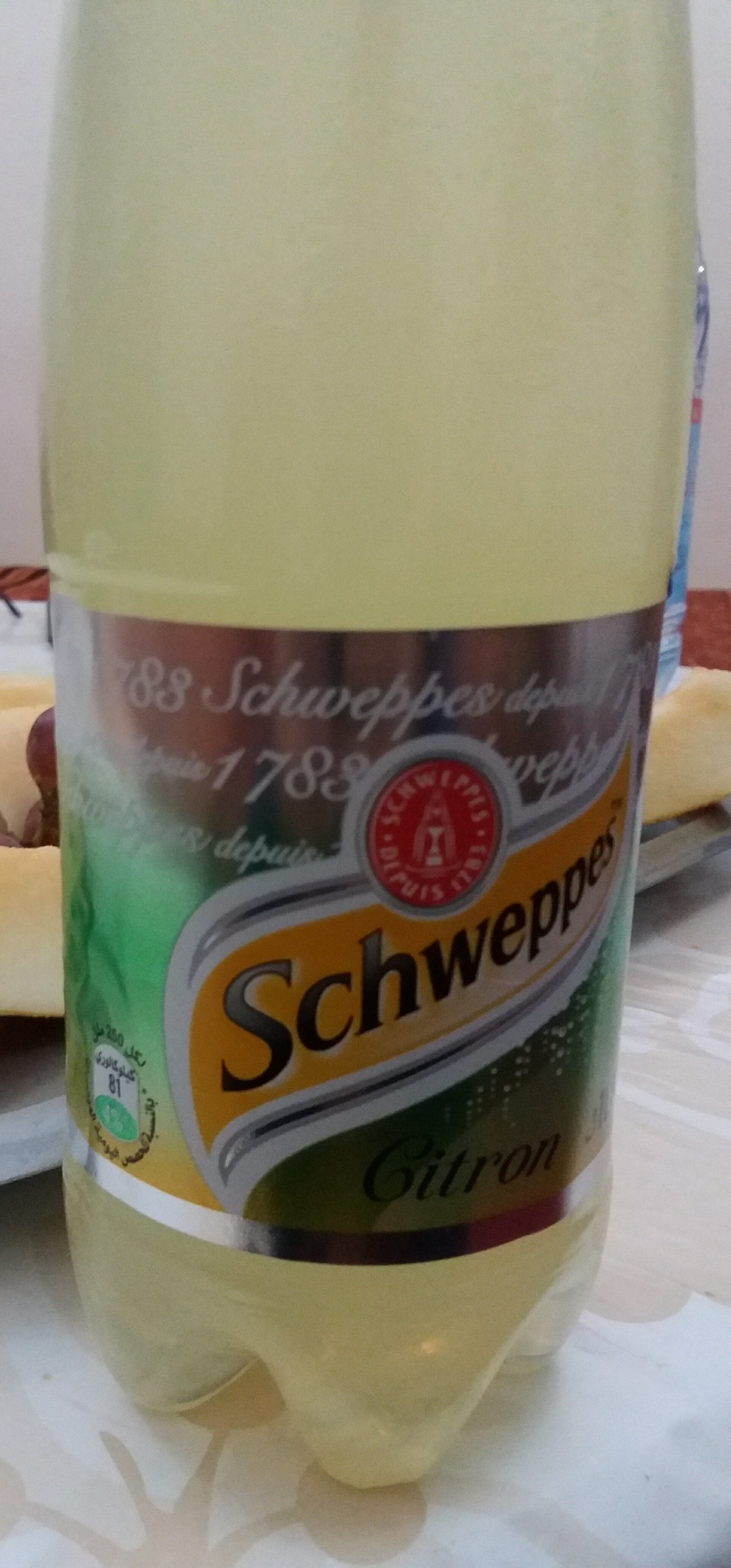 Schweppes citron - نتاج - fr